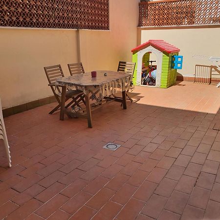 Incantevole Vacanza In Versilia Viareggio Ngoại thất bức ảnh
