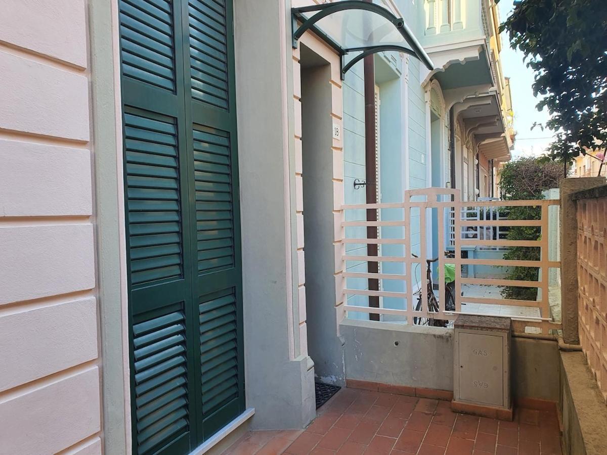 Incantevole Vacanza In Versilia Viareggio Ngoại thất bức ảnh