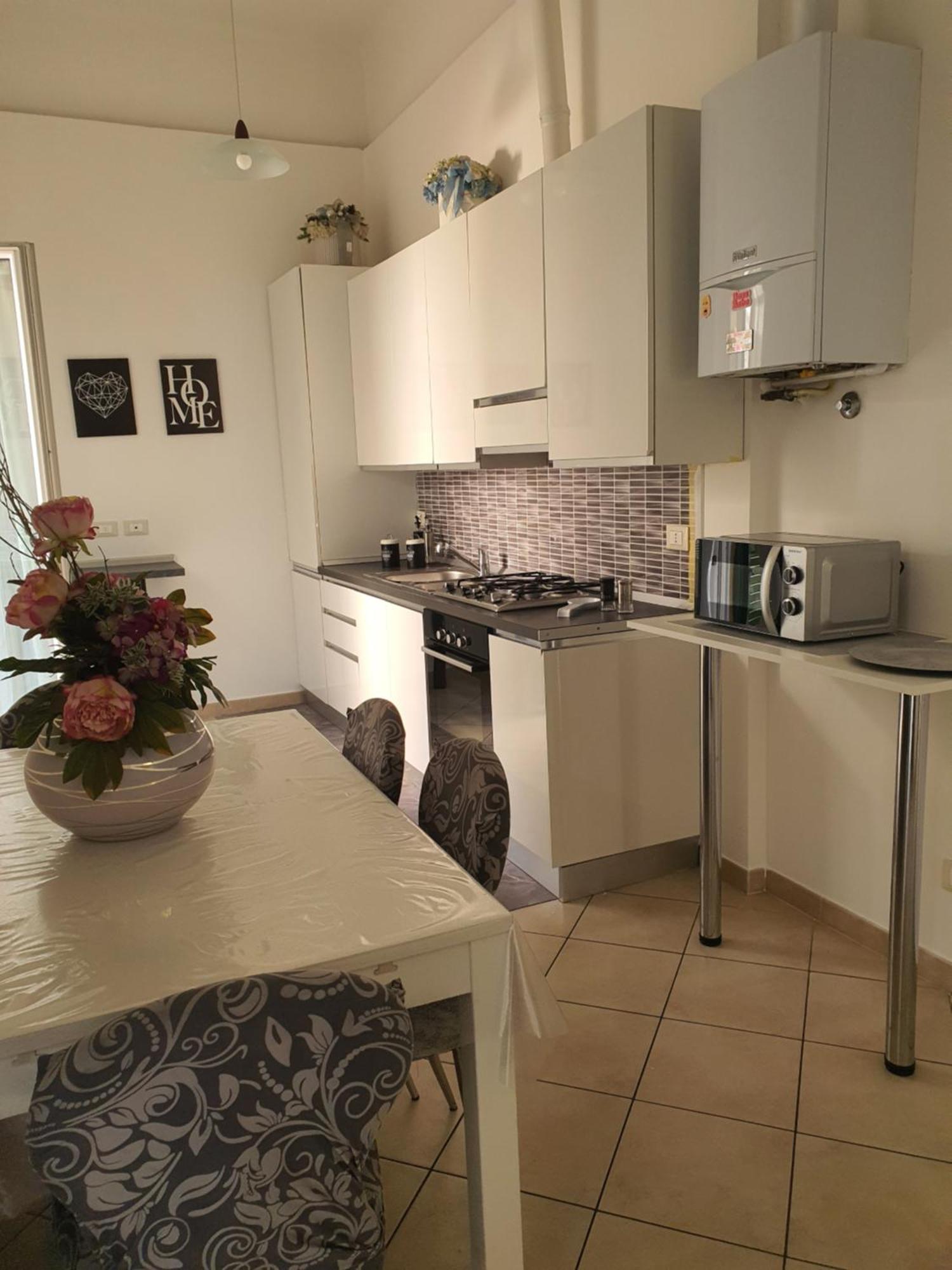 Incantevole Vacanza In Versilia Viareggio Ngoại thất bức ảnh